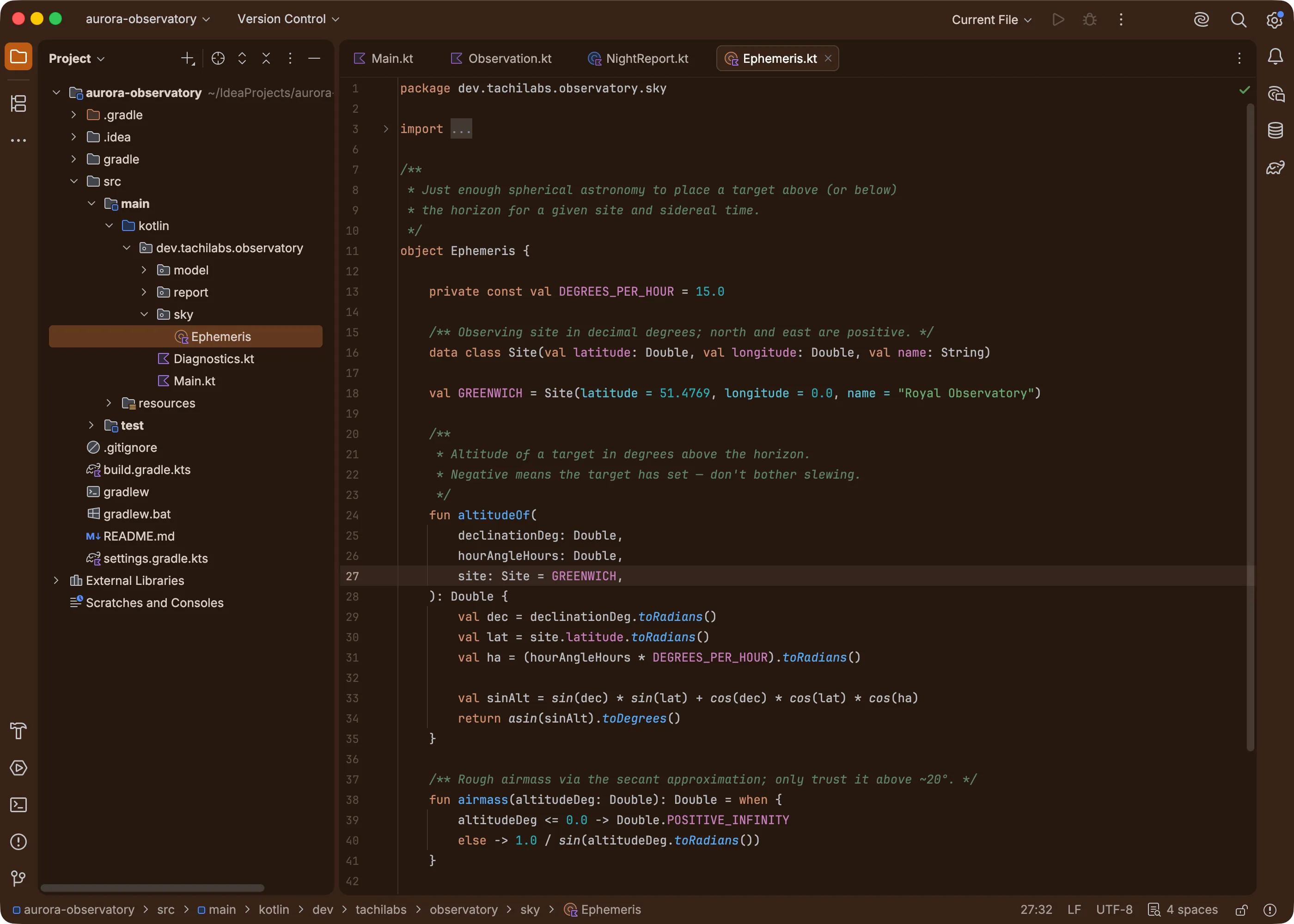 IntelliJ IDEA on the Islands Dark theme under the Orange preset with colorize background on